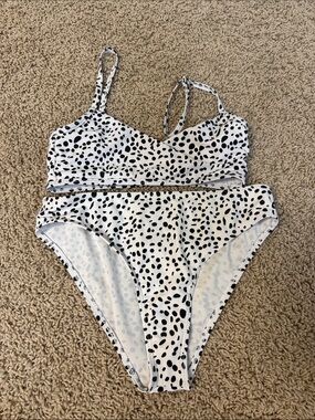 SHEIN White Black Dalmatian Print Kids Bikini Set